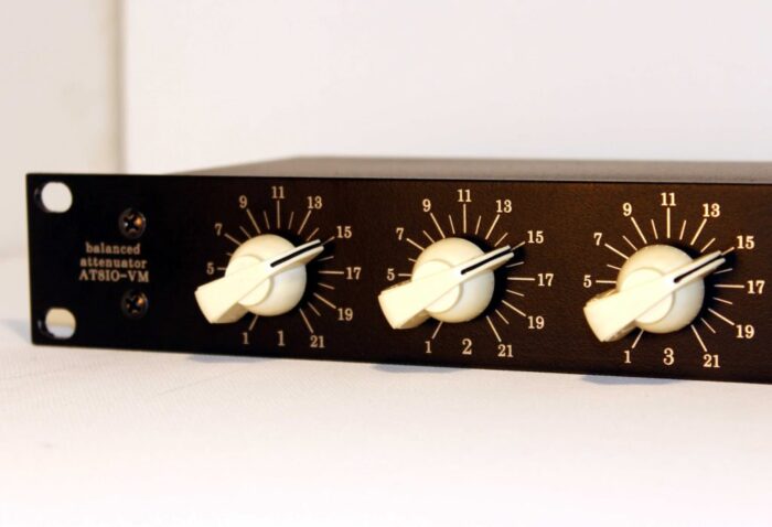 balanced line level attenuator studio line level precision attenuator control pot