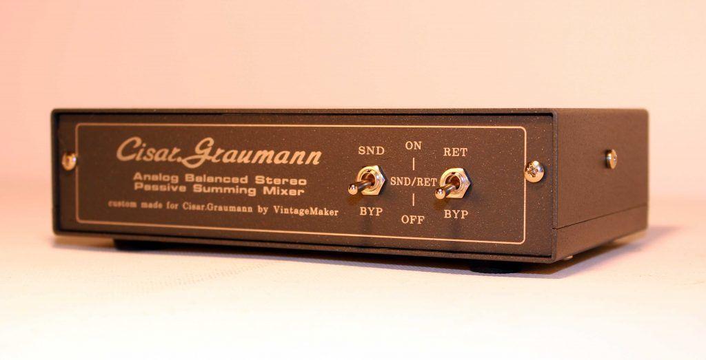 8 – 16 Input Desktop Analog Studio Summing Mixers 11 Analog Summing mixer for Antelope – Motu – Focusrite