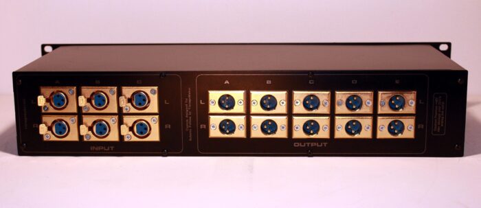 IMG_0170 XLR in out monitor controller