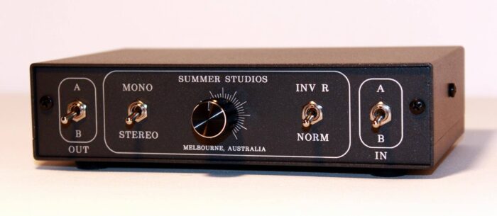 IMG_0008 monitor controller box phase mono control speaker test audio studio
