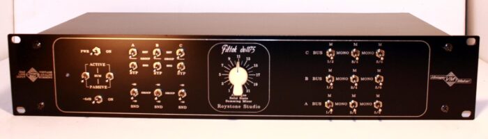 bus insert studio mixer 5 group stereo to mono