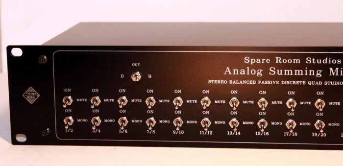 IMG_0005 stereo to mono switch