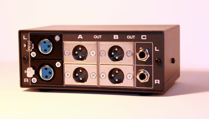 IMG_0007 best cristal clean sound xlr balanced stereo monitor controller