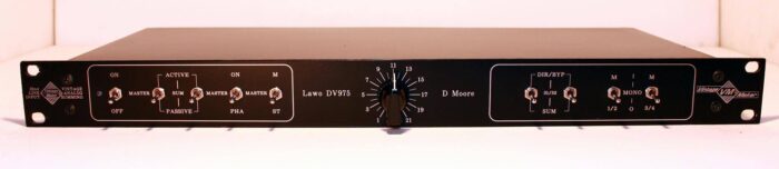 audio studio mixer 4 1U 32 Input Lawo summing mixer