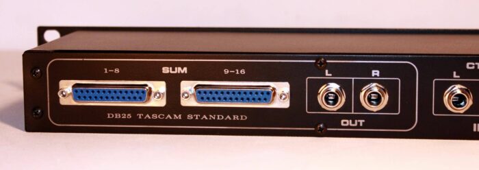 hybrid studio device mixer 2 dsub in trs out summing hybrid studio device mixer