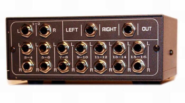 TRS in TRS out TRS in TRS out analog summing box mixer