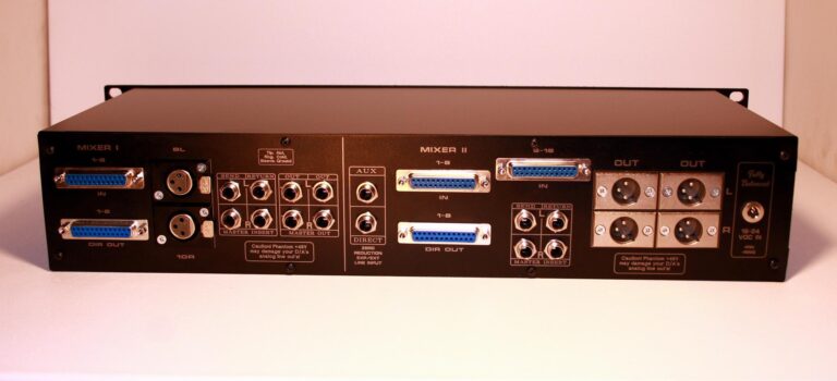 Neumann TRS XLR DSUB analog mixer