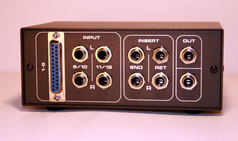 audio mixer 12 input channel
