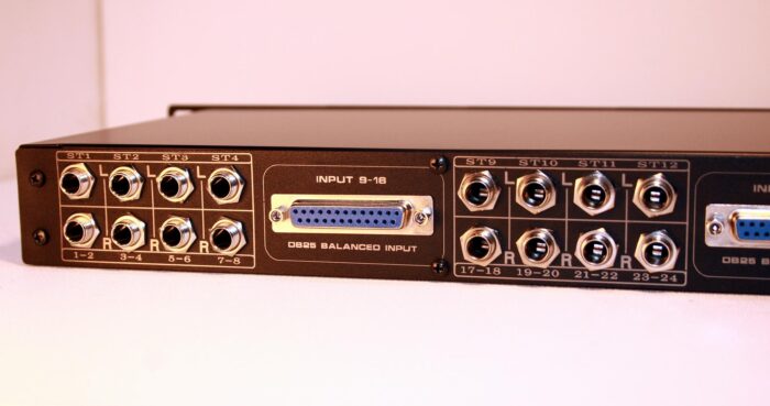 vol pan studio summing mixer 2 studio summing mixer Metric Halo