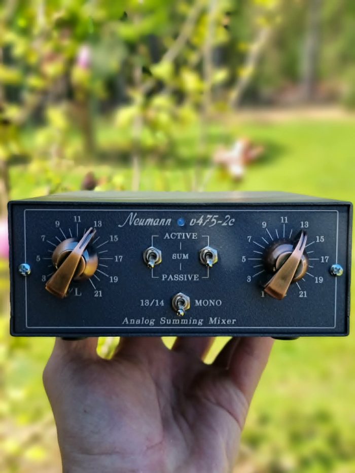 Neumann color box transformer 2 Neumann color box transformer 2