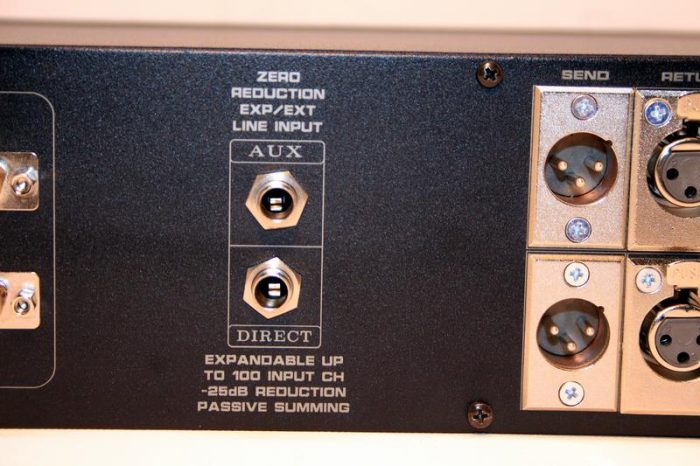 AUX Line In AUX Line In