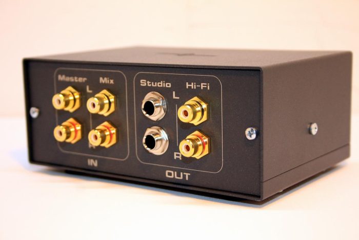 studio hifi RCA TS controller switch 01 studio hifi RCA TS controller switch 01