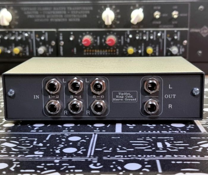 mixer for FMR Audio RNC 1773 ART TCS mixer for FMR Audio RNC 1773 ART TCS