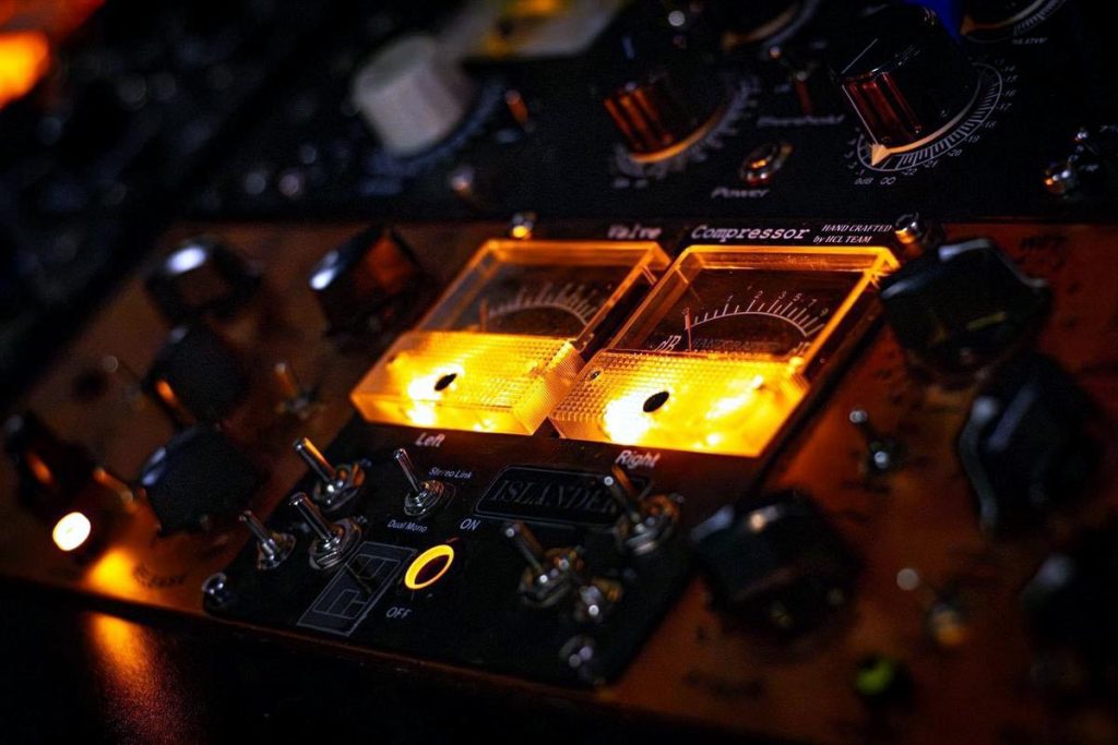 Mastering Insert Bypass Switch Tommy Langen Studio