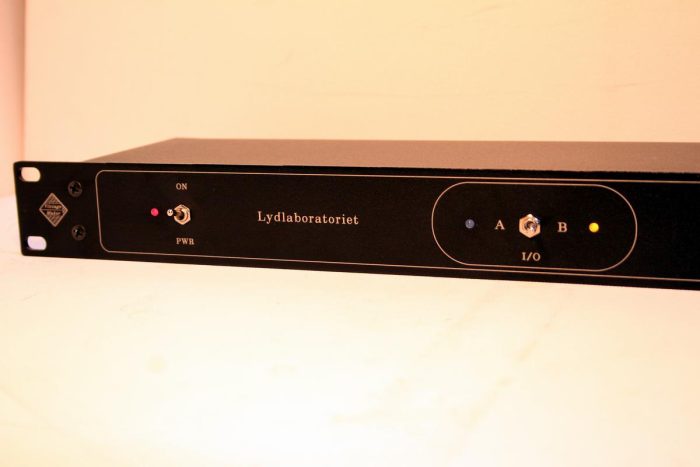 relay studio splitter 03 relay studio splitter 03